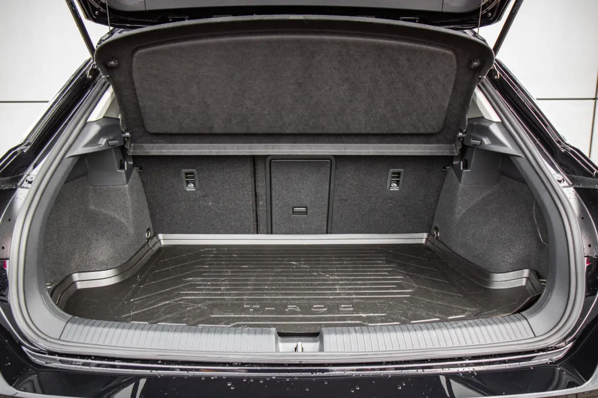 1.0 TSI 110pk Life | Trekhaak Afneembare | Cruise Control Adaptief | Lichtmetalen Velgen 17''