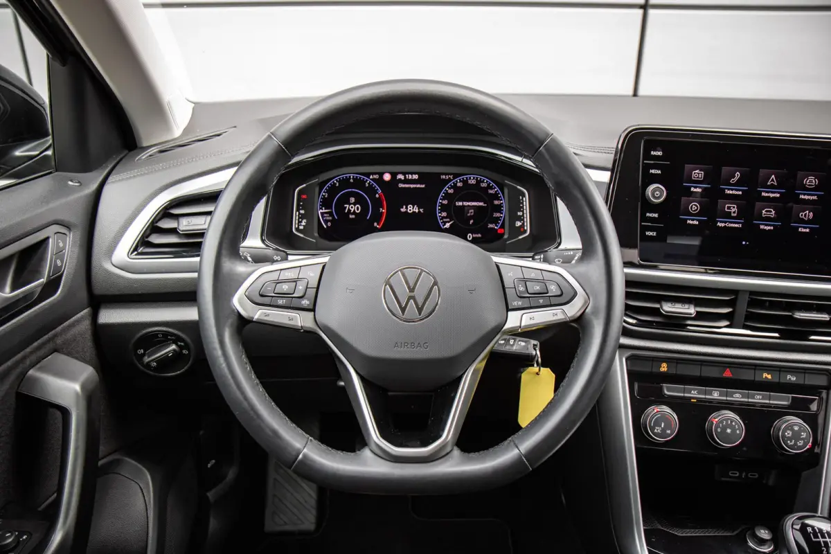 1.0 TSI 110pk Life | Trekhaak Afneembare | Cruise Control Adaptief | Lichtmetalen Velgen 17''