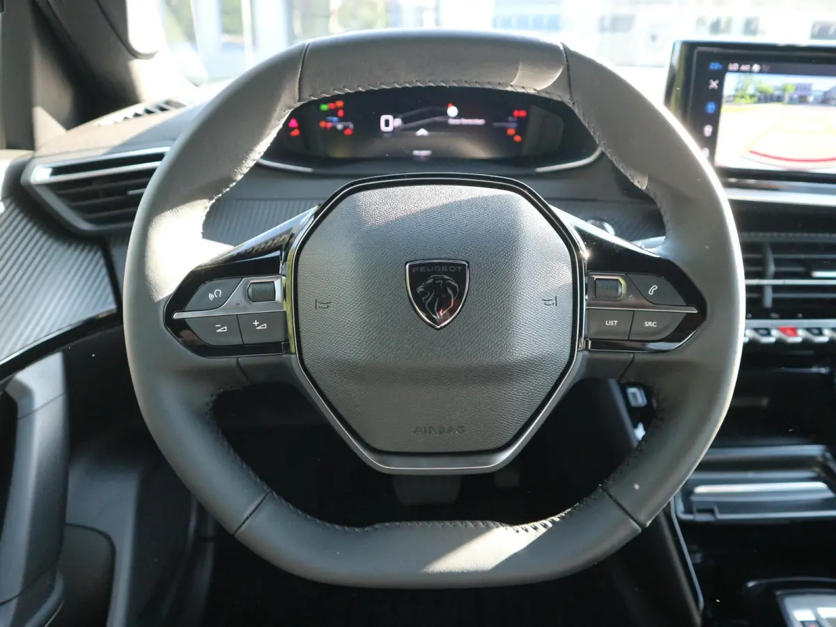 1.2 Hybrid 145 GT / 360 Camera / Navigatie / Voorraad Voordeel