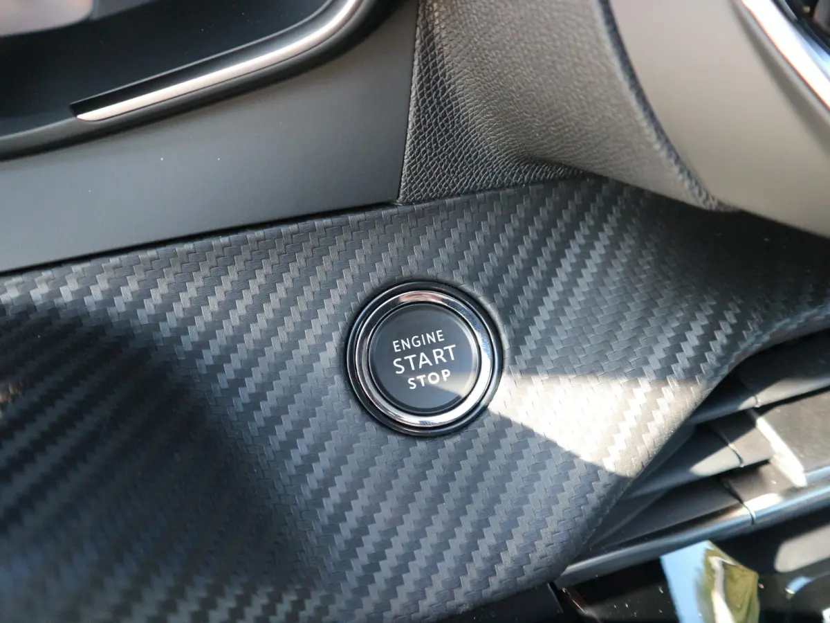 1.2 Hybrid 145 GT / 360 Camera / Navigatie / Voorraad Voordeel