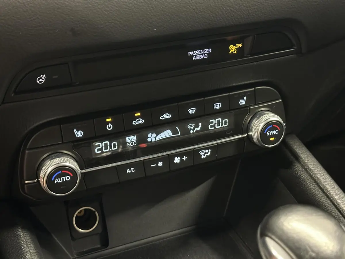 2.0 SkyActiv-G 165 Comfort TREKHAAK CARPLAY NAVI ECC CRUISE LM.