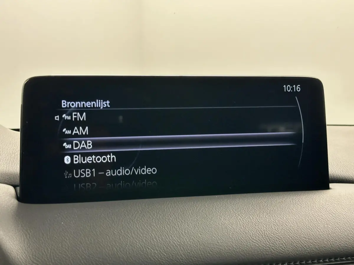 2.0 SkyActiv-G 165 Comfort TREKHAAK CARPLAY NAVI ECC CRUISE LM.
