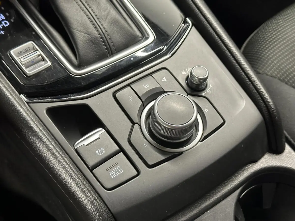 2.0 SkyActiv-G 165 Comfort TREKHAAK CARPLAY NAVI ECC CRUISE LM.