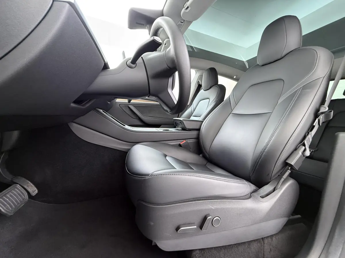 Long Range AWD 75 kWh SOH 95% |  TESLA FABRIEKSGARANTIE TOT 2027 | FABRIEKSGARANTIE OP ACCU & AANDRIJFLIJN TOT 2032 OF 192.000 KM| BTW VERREKENBAAR