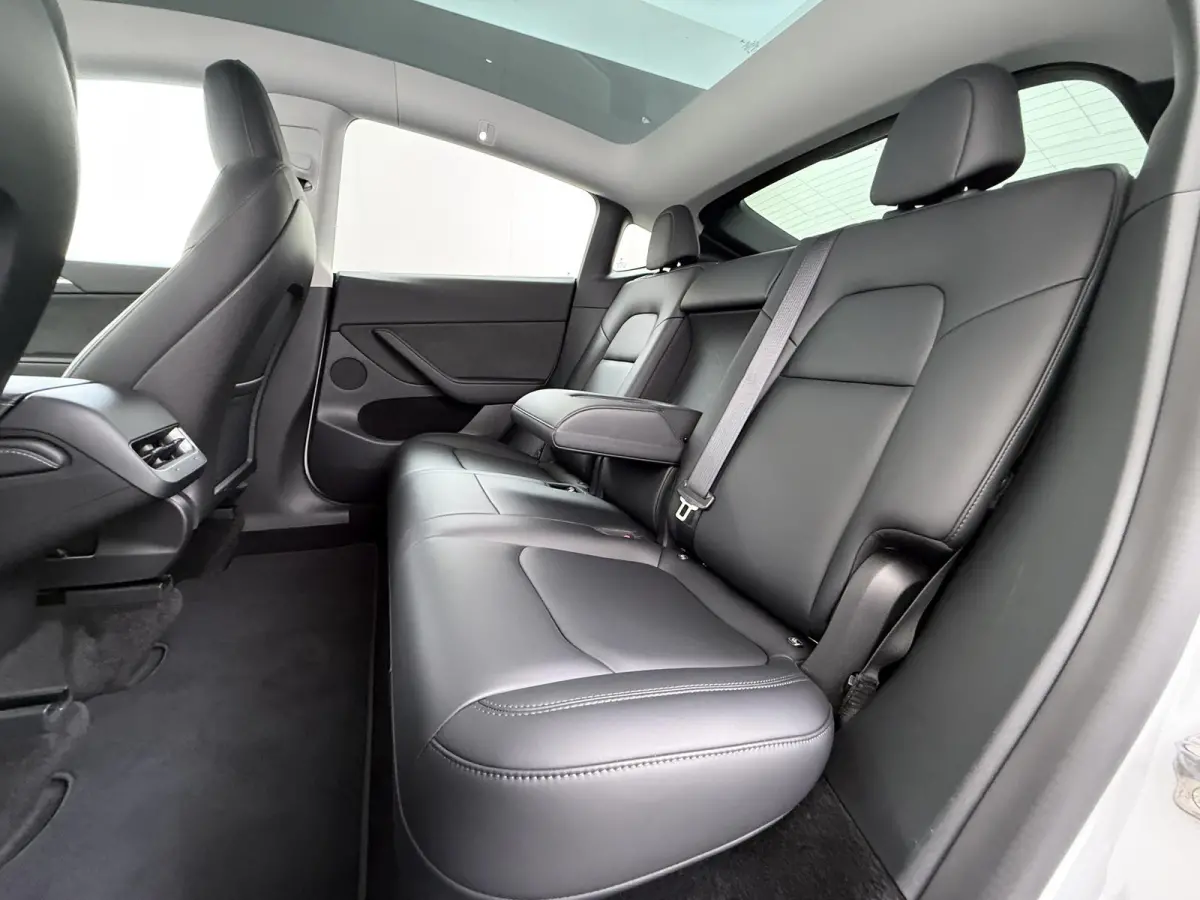 Long Range AWD 75 kWh SOH 95% |  TESLA FABRIEKSGARANTIE TOT 2027 | FABRIEKSGARANTIE OP ACCU & AANDRIJFLIJN TOT 2032 OF 192.000 KM| BTW VERREKENBAAR