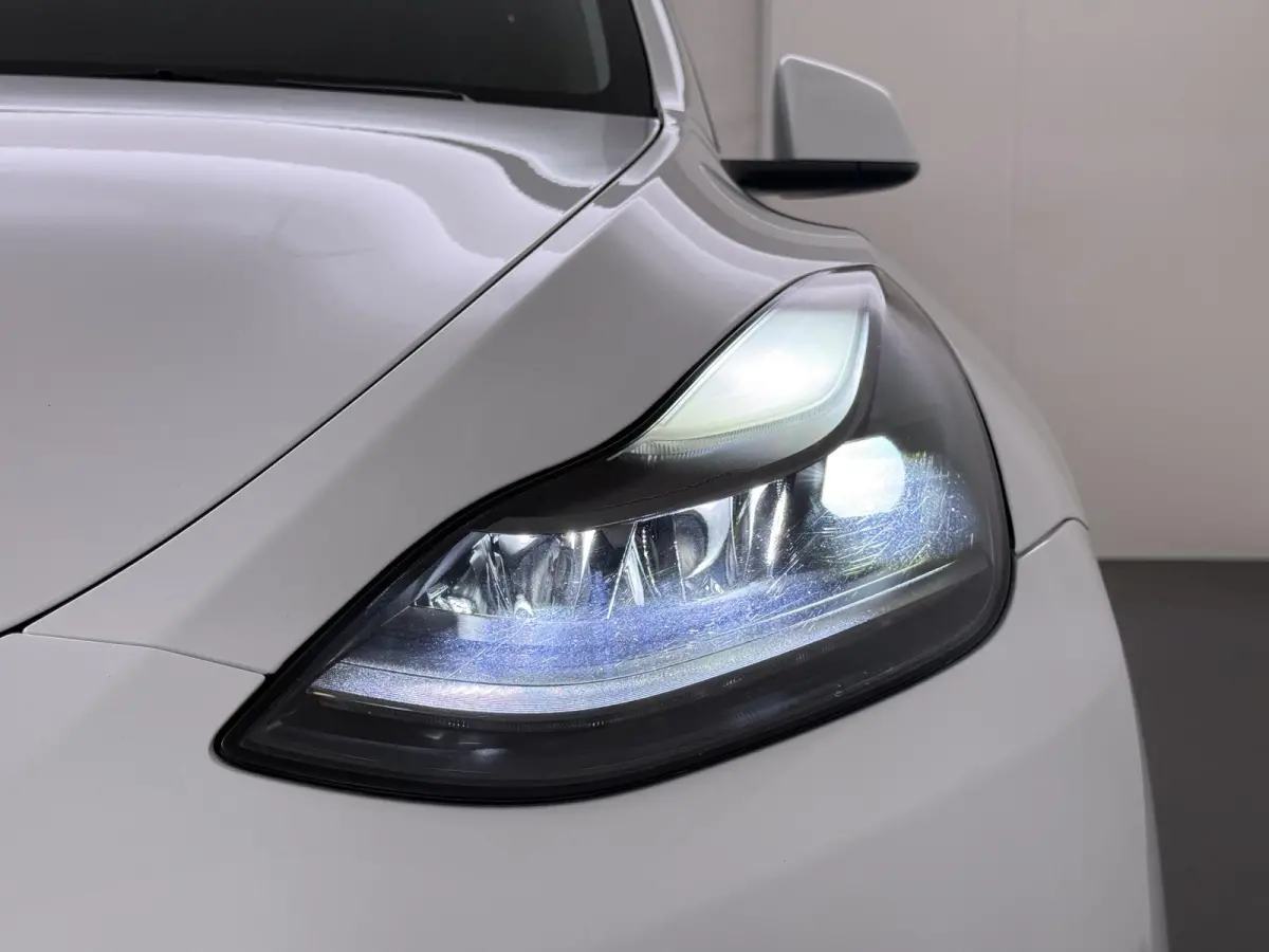 Long Range AWD 75 kWh SOH 95% |  TESLA FABRIEKSGARANTIE TOT 2027 | FABRIEKSGARANTIE OP ACCU & AANDRIJFLIJN TOT 2032 OF 192.000 KM| BTW VERREKENBAAR