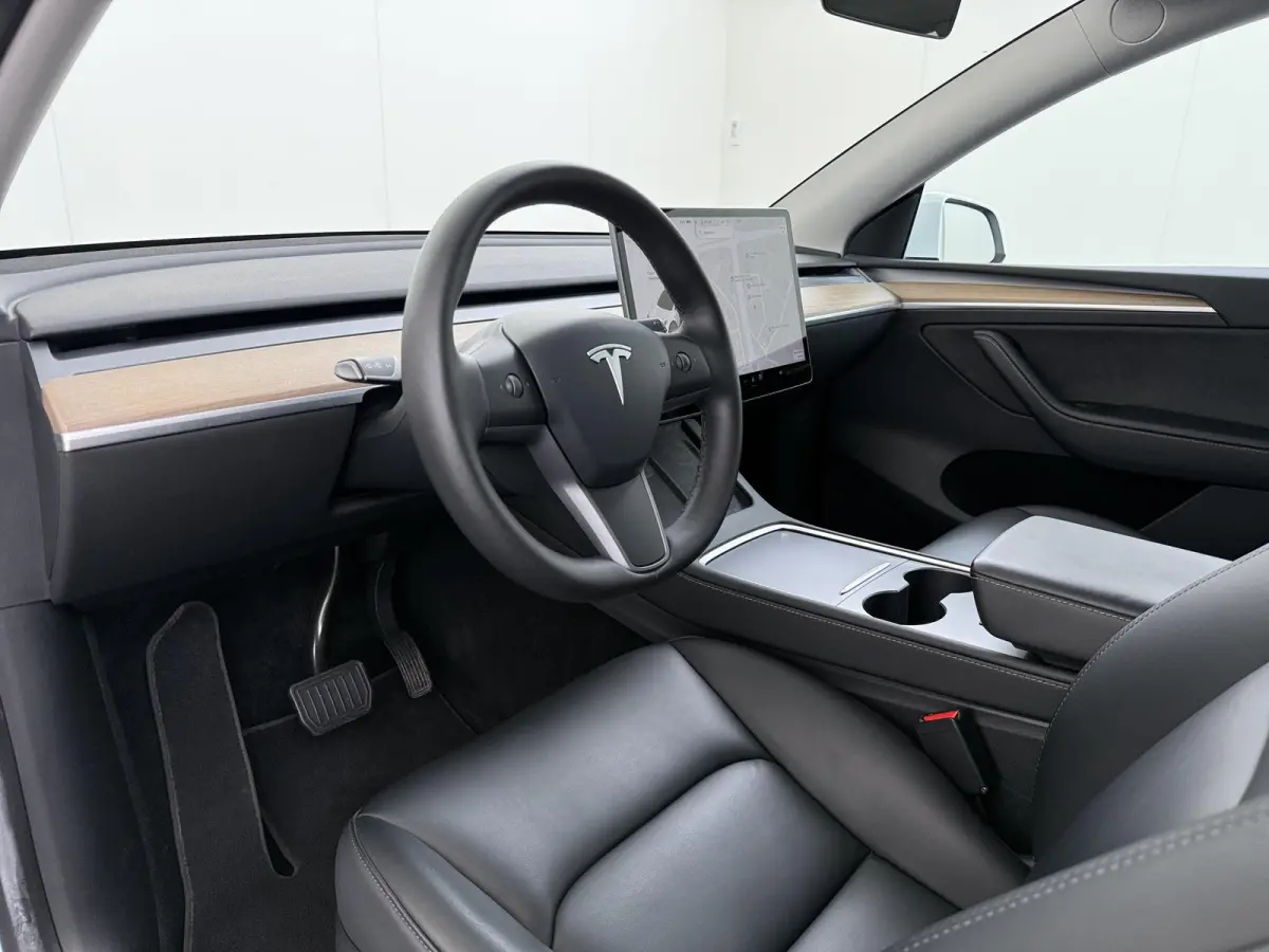 Long Range AWD 75 kWh SOH 95% |  TESLA FABRIEKSGARANTIE TOT 2027 | FABRIEKSGARANTIE OP ACCU & AANDRIJFLIJN TOT 2032 OF 192.000 KM| BTW VERREKENBAAR