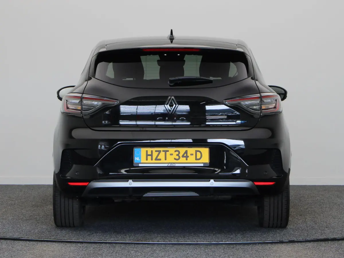 1.6 E-Tech Full Hybrid 145 esprit Alpine | Stoel-stuur verwarming | Adaptieve cruise control | Achteruitrijcamera | Navigatie |
