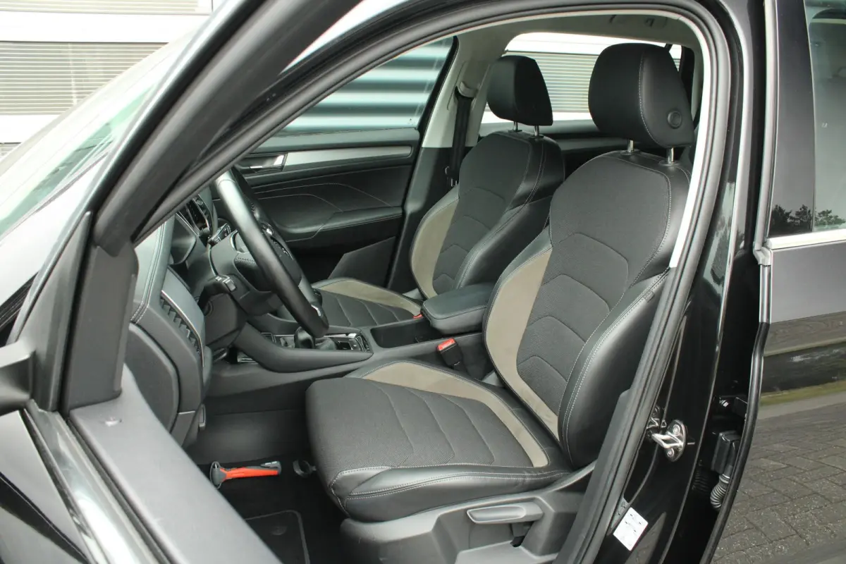 1.5 TSI 150pk Business Edition 7p. | Trekhaak | Cruise Control | Navigatie | Apple CarPlay/ Android Auto | DAB