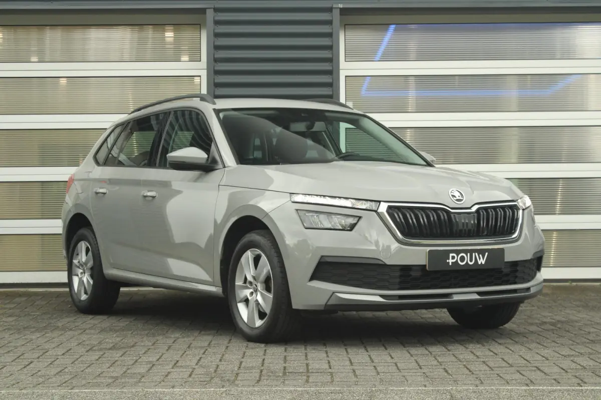 1.0 TSI 110pk Ambition | Parkeersensoren Achter | DAB | Apple CarPlay/ Android Auto | Airco