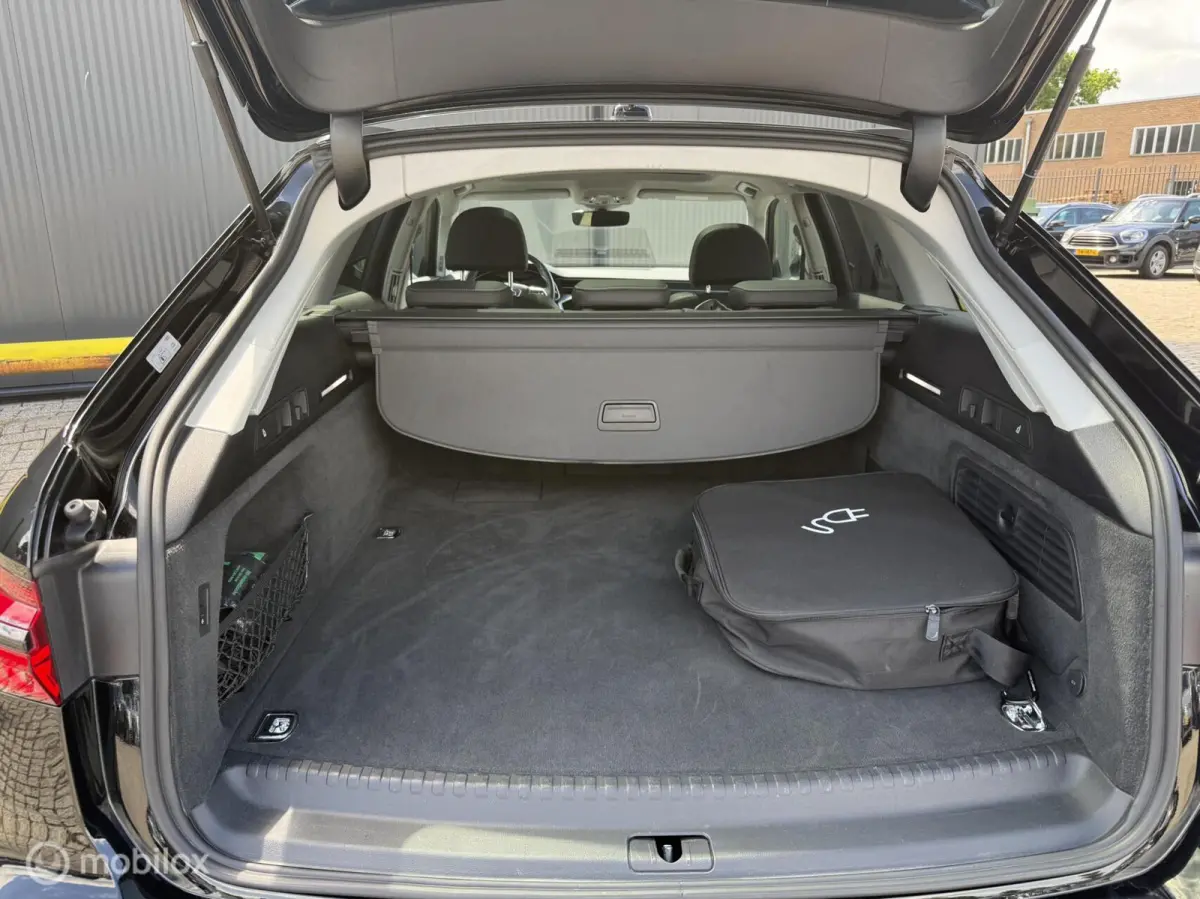 55 TFSI e quattro S Competition MAXTON | S6