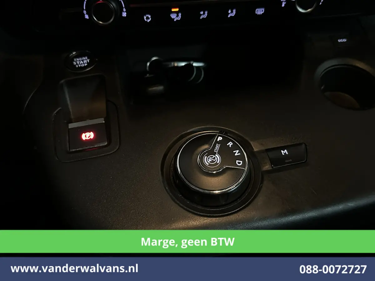 1.2 Turbo 131pk *Marge, GEEN BTW* Automaat 5 Persoons Benzine L1H1 Euro6 Airco | 5-Zits | Navigatie | Apple Carplay Android Auto, Cruisecontrol, Trekhaak, Parkeersensoren, Achterklep