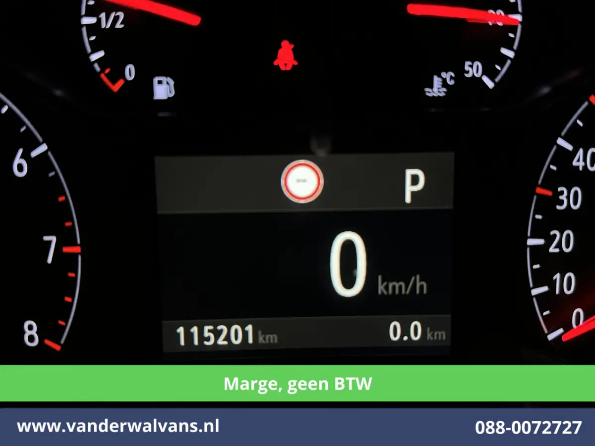 1.2 Turbo 131pk *Marge, GEEN BTW* Automaat 5 Persoons Benzine L1H1 Euro6 Airco | 5-Zits | Navigatie | Apple Carplay Android Auto, Cruisecontrol, Trekhaak, Parkeersensoren, Achterklep