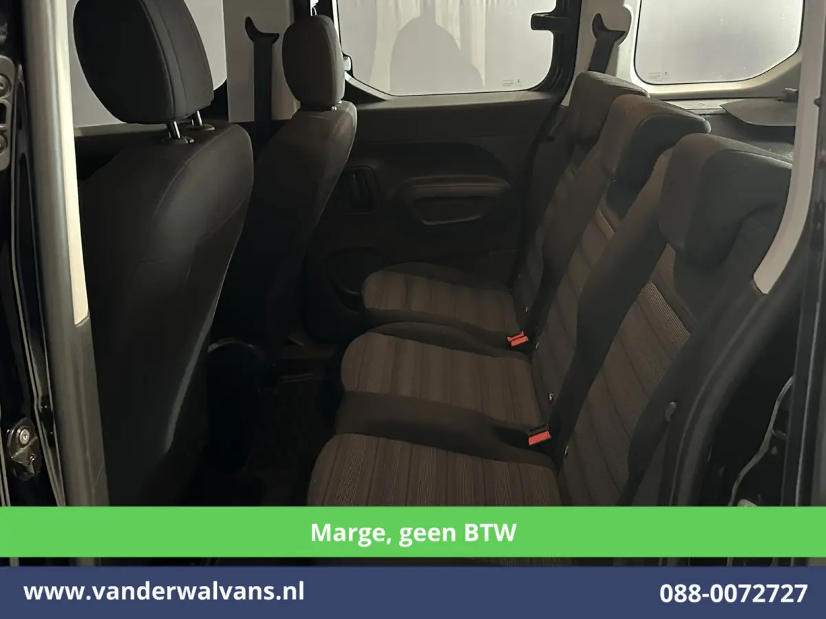 1.2 Turbo 131pk *Marge, GEEN BTW* Automaat 5 Persoons Benzine L1H1 Euro6 Airco | 5-Zits | Navigatie | Apple Carplay Android Auto, Cruisecontrol, Trekhaak, Parkeersensoren, Achterklep