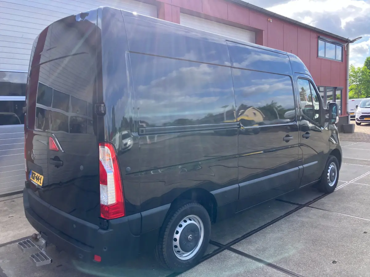 2.3 CDTI BiTurbo L2H2 Start/Stop