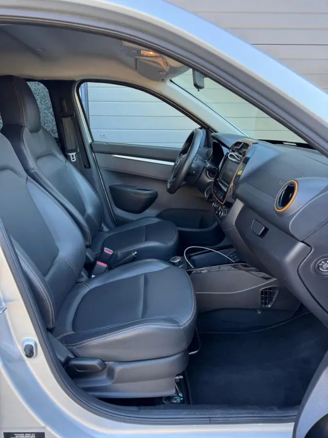 Comfort Plus (Orange Pack) 27 kWh DC Lader/Navi/Camera/All season banden/CarPlay