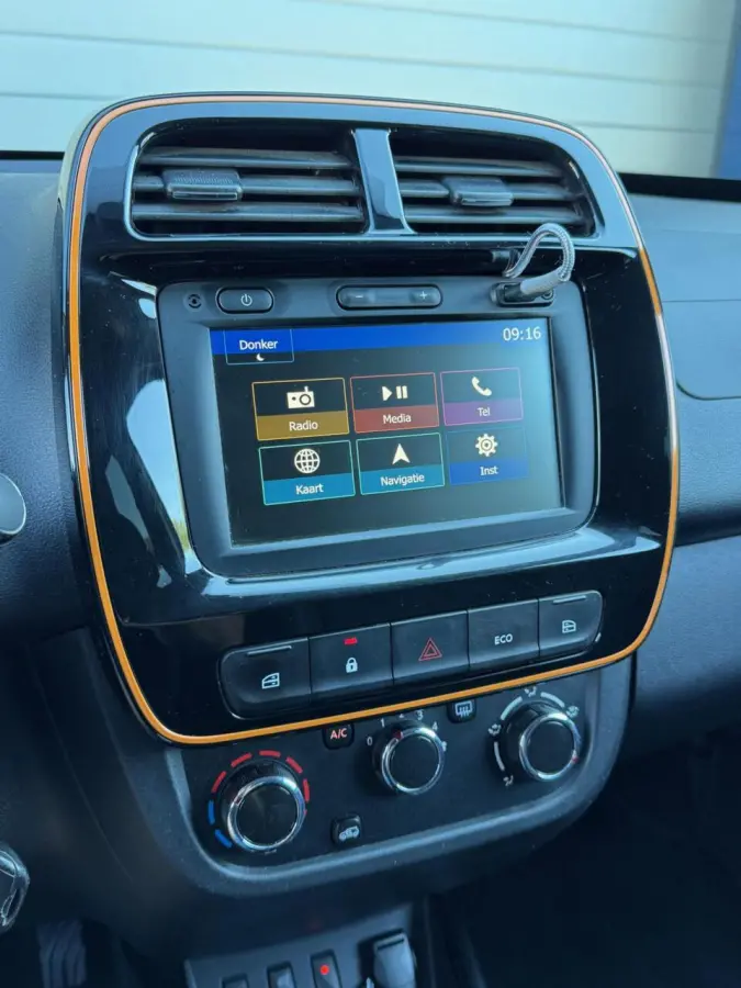 Comfort Plus (Orange Pack) 27 kWh DC Lader/Navi/Camera/All season banden/CarPlay