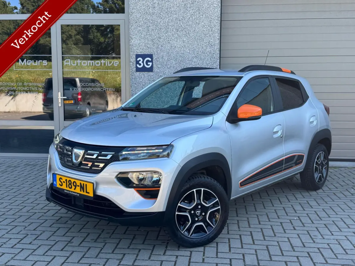 Comfort Plus (Orange Pack) 27 kWh DC Lader/Navi/Camera/All season banden/CarPlay