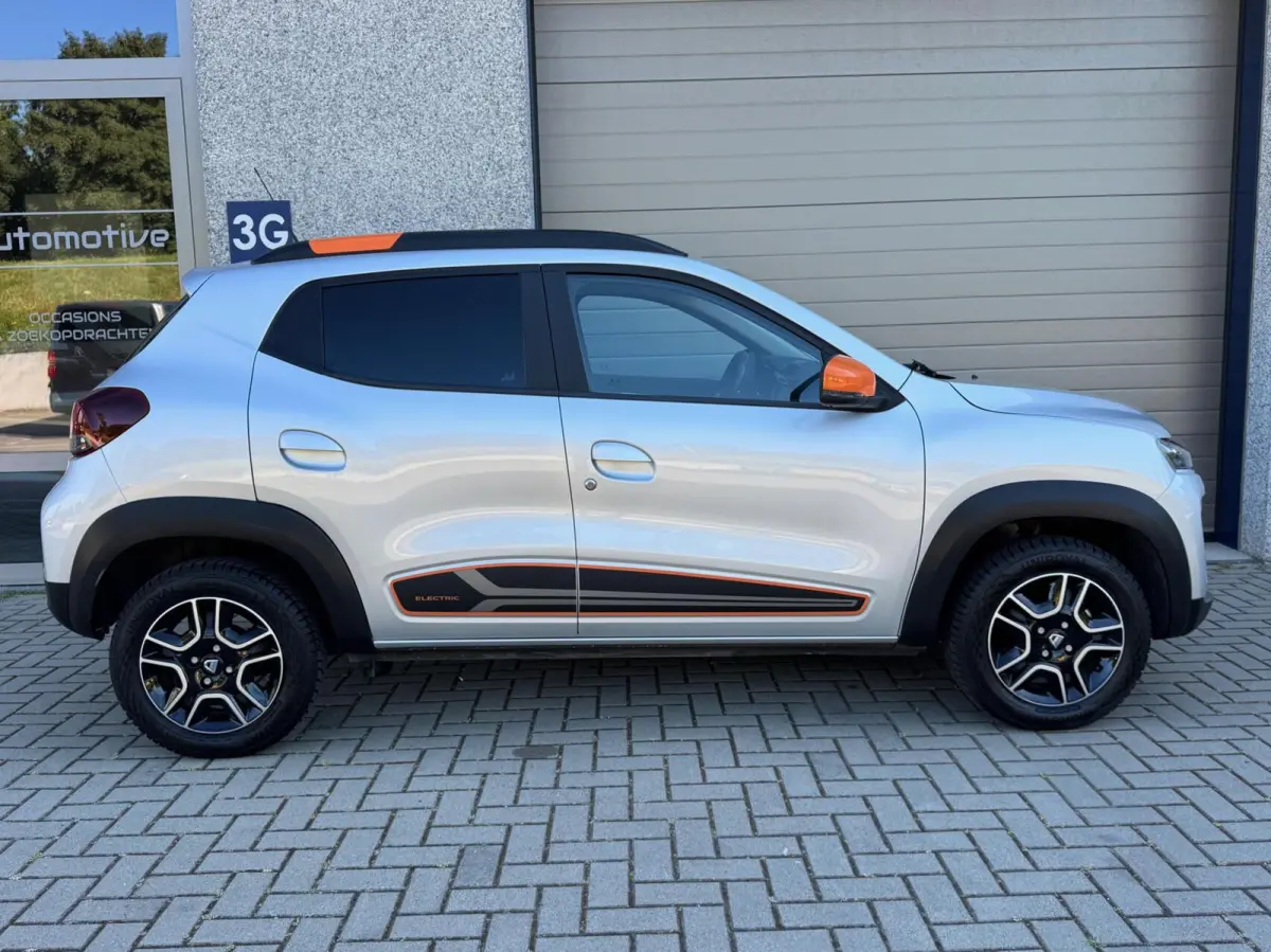 Comfort Plus (Orange Pack) 27 kWh DC Lader/Navi/Camera/All season banden/CarPlay