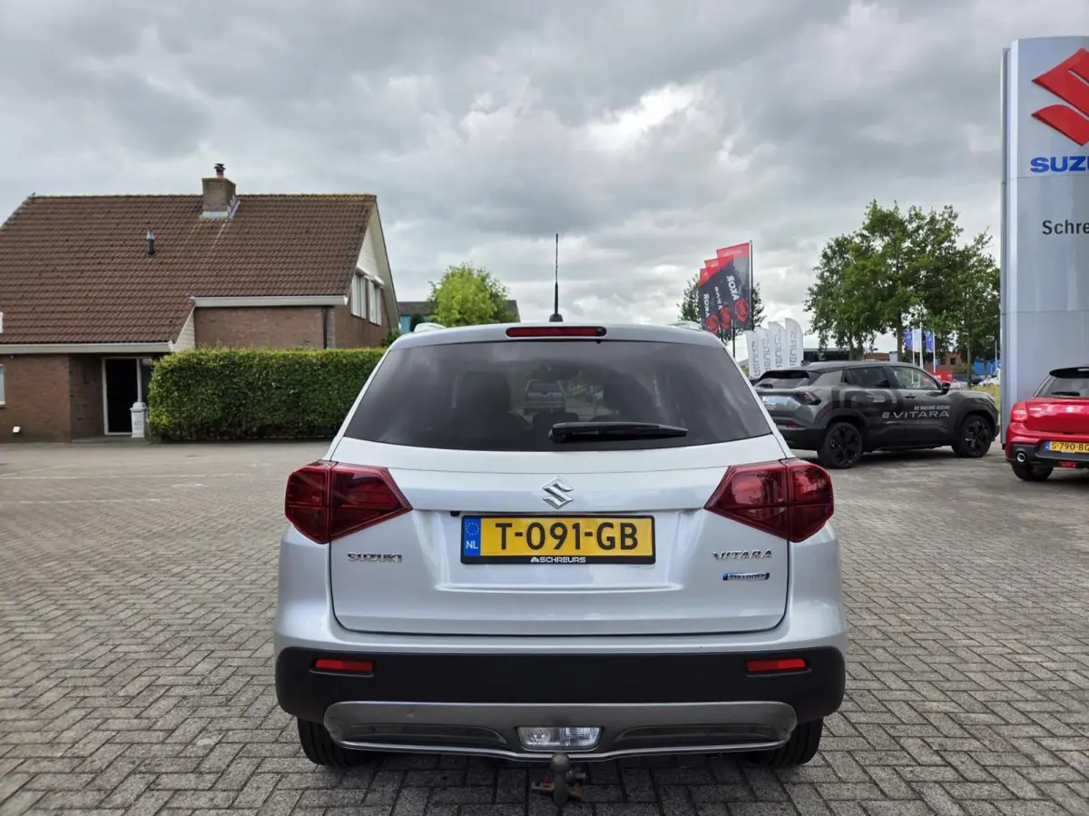 1.4 Boosterjet Select Smart Hybrid|Tot 10 jaar garantie!!!||Rijklaar prijs|1500 kg Trekgewicht
