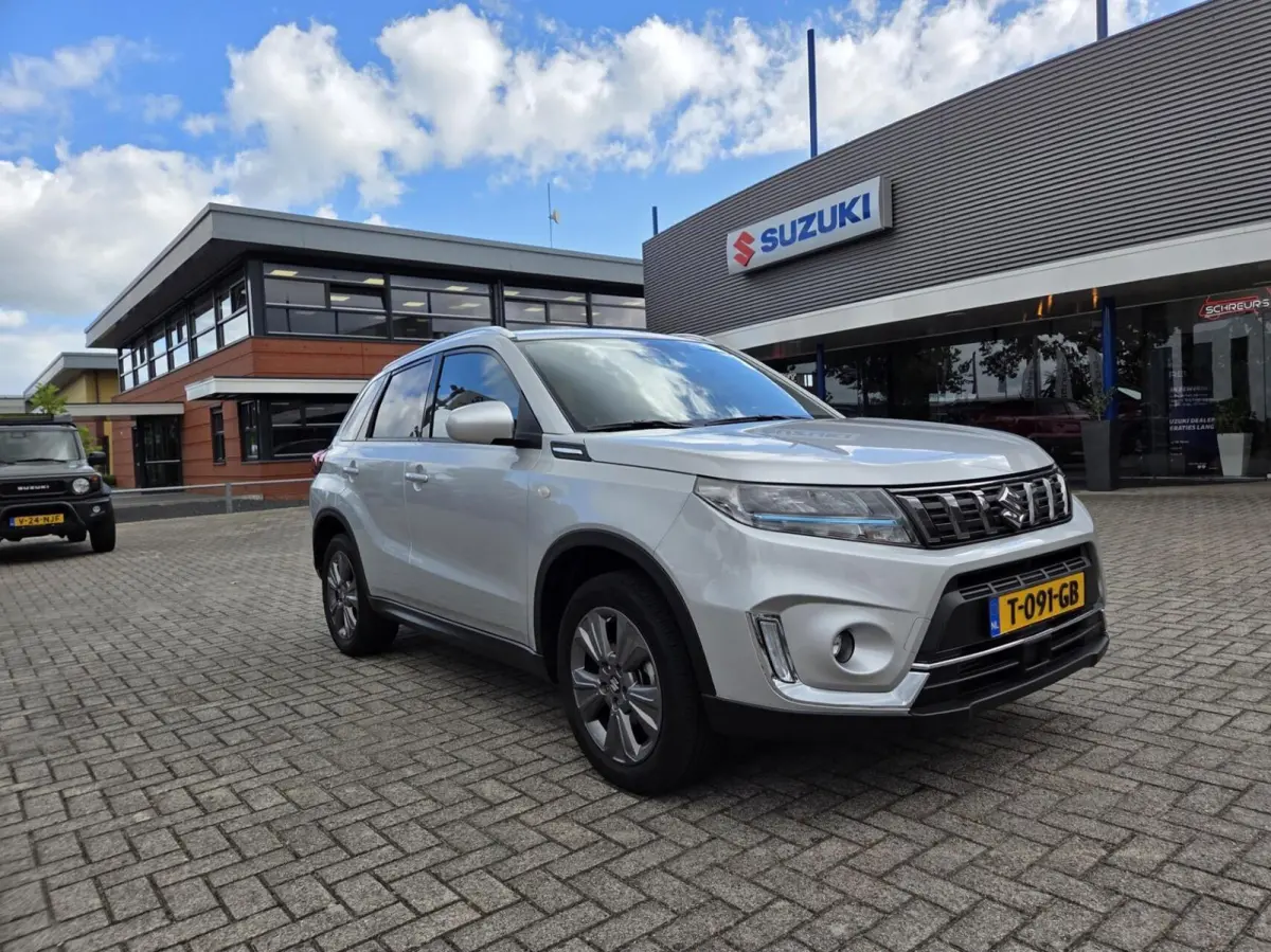 1.4 Boosterjet Select Smart Hybrid|Tot 10 jaar garantie!!!||Rijklaar prijs|1500 kg Trekgewicht