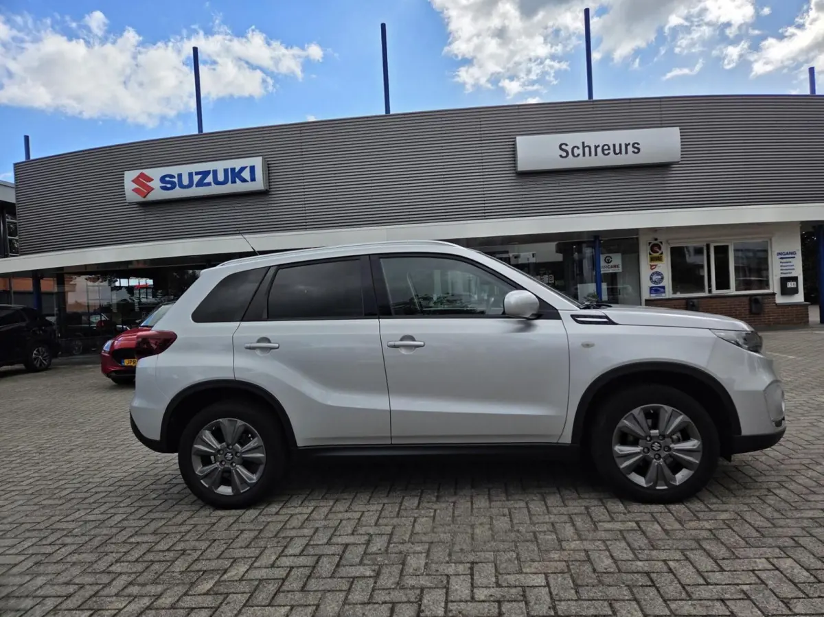 1.4 Boosterjet Select Smart Hybrid|Tot 10 jaar garantie!!!||Rijklaar prijs|1500 kg Trekgewicht