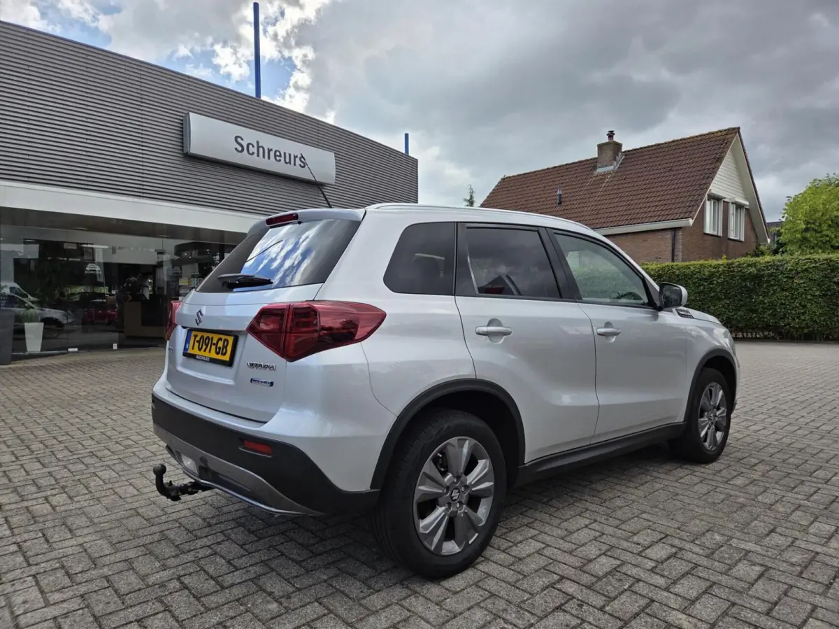 1.4 Boosterjet Select Smart Hybrid|Tot 10 jaar garantie!!!||Rijklaar prijs|1500 kg Trekgewicht