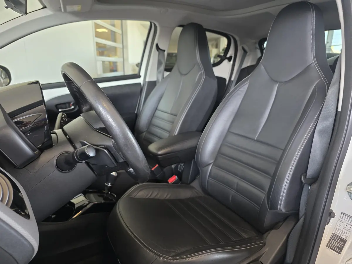 1.0 e-VTi Allure TOP! | Automaat | Stoelverwarming | Camera | Lederen bekleding