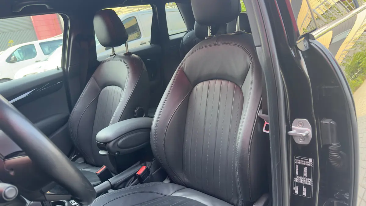 1.5 Cooper 60 Years Edition | Leder | Panoramadak | Harman/Kardon | Climate Control | CarPlay | Airco (automatisch) | Apple Carplay/Android Auto|telefoonintegratie premium | Buitenspiegels e