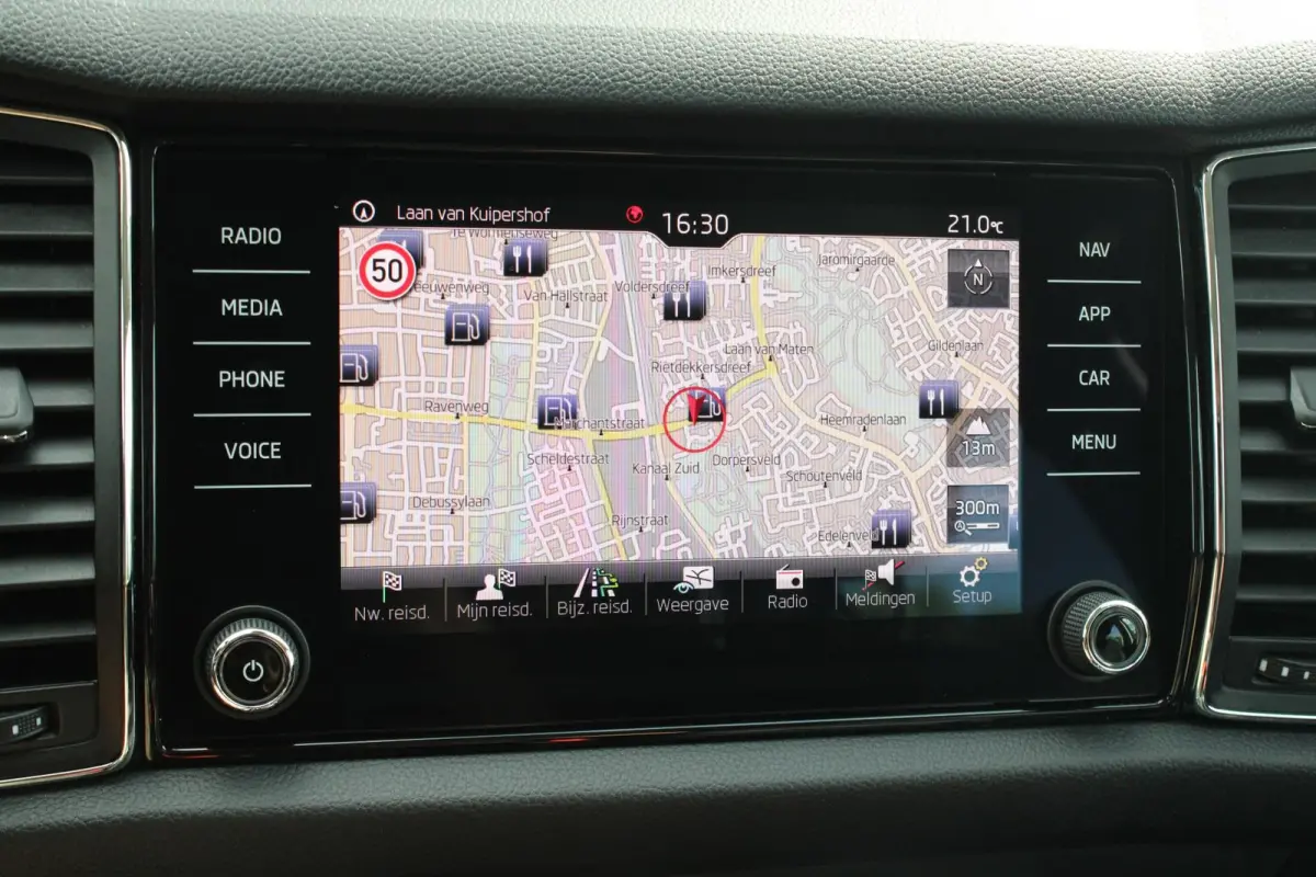 1.5 TSI 150pk DSG Limited Business Edition | Canton Audio | Navigatie | Elektr. Achterklep | Stoelverwarming | Adaptieve Cruise | Apple CarPlay/ Android Auto
