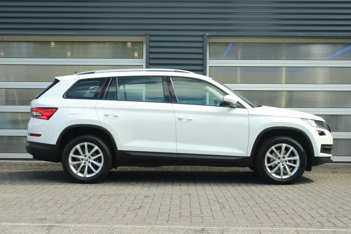 1.5 TSI 150pk DSG Limited Business Edition | Canton Audio | Navigatie | Elektr. Achterklep | Stoelverwarming | Adaptieve Cruise | Apple CarPlay/ Android Auto