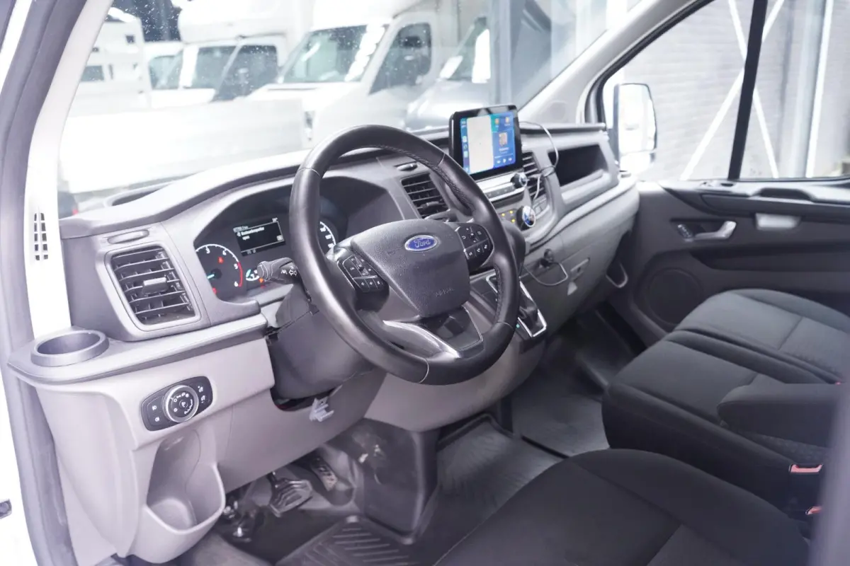 2.0 TDCI 130 pk L2H1 Trend Automaat Navi, Camera Apple Carplay, Lane Assist, Cruise control, 3-Zits