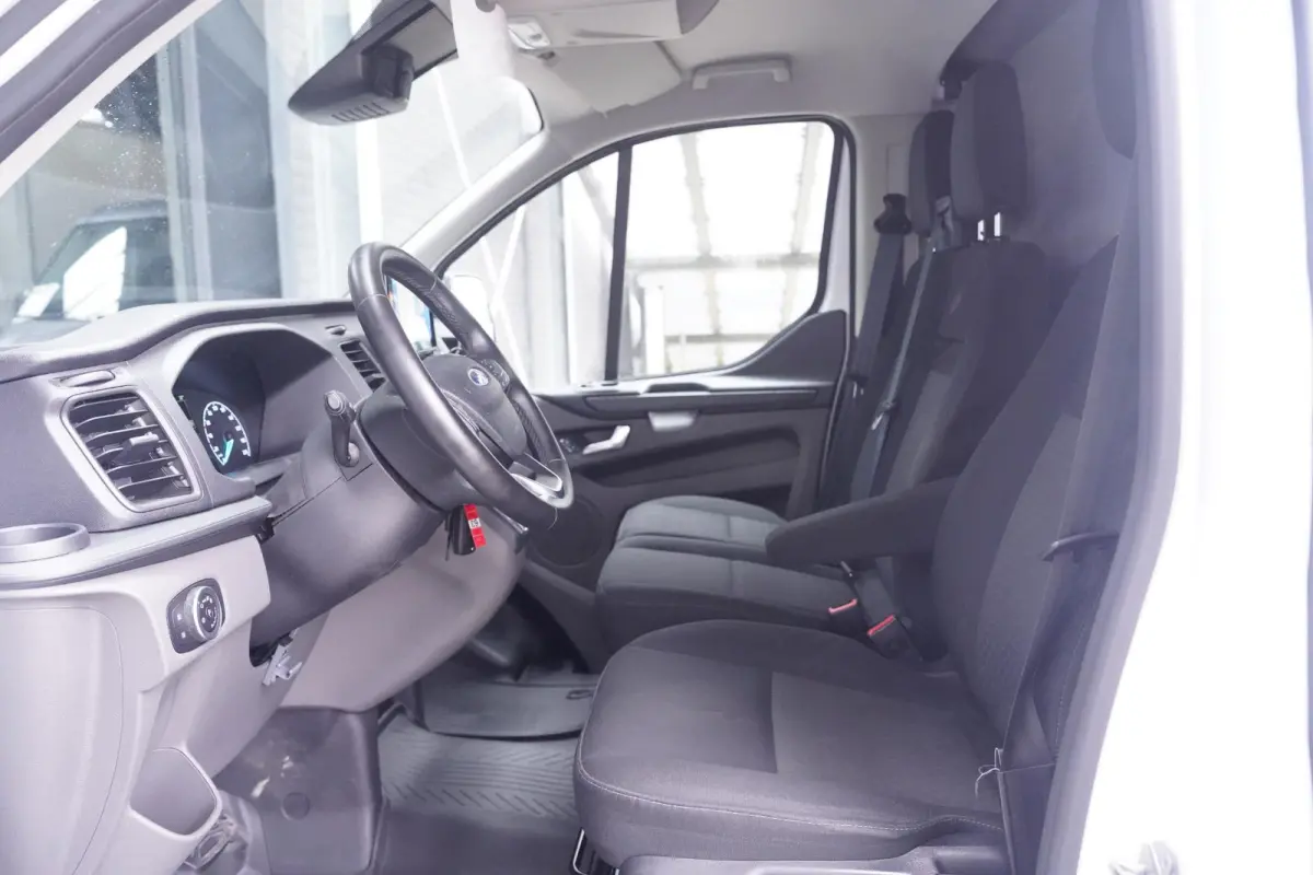 2.0 TDCI 130 pk L2H1 Trend Automaat Navi, Camera Apple Carplay, Lane Assist, Cruise control, 3-Zits