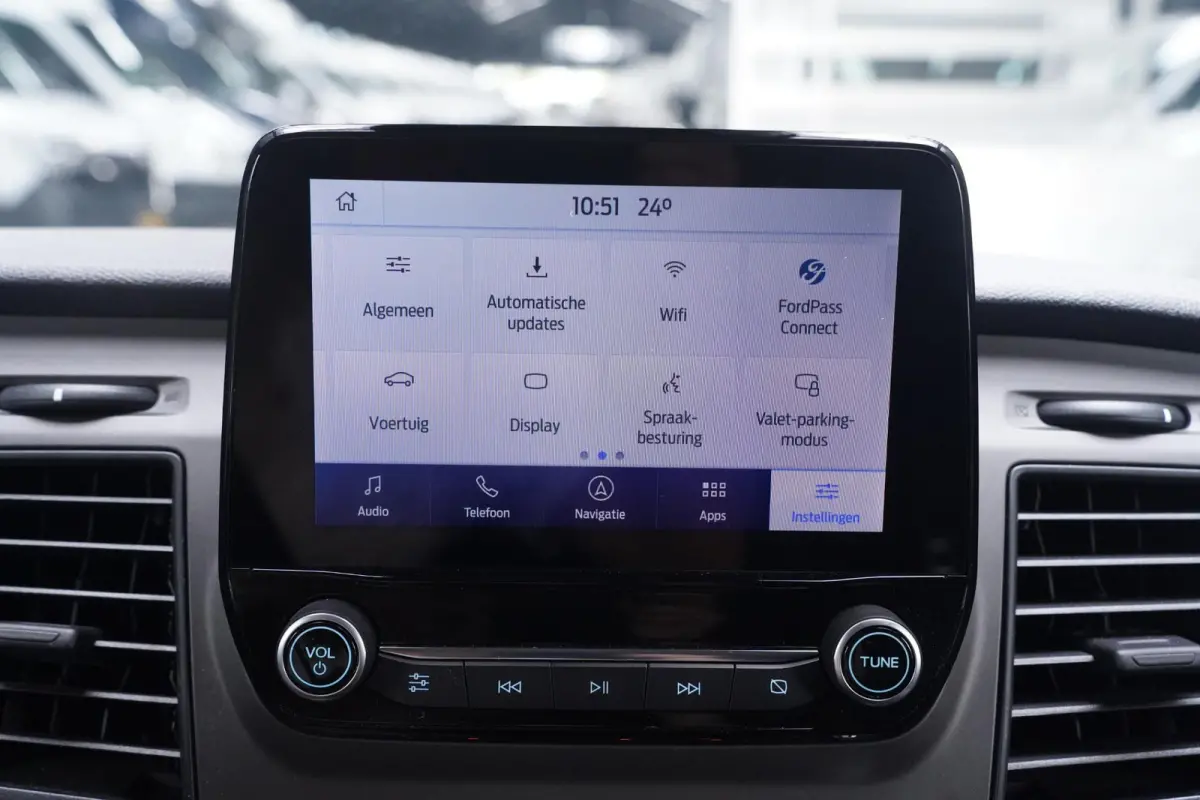 2.0 TDCI 130 pk L2H1 Trend Automaat Navi, Camera Apple Carplay, Lane Assist, Cruise control, 3-Zits