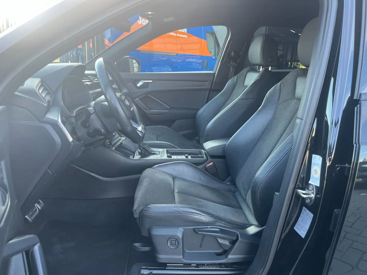35 TFSI S edition | Met o.a. climate, stoelverwarming, AppleCarPlay/AndroidAuto, navigatie en LED