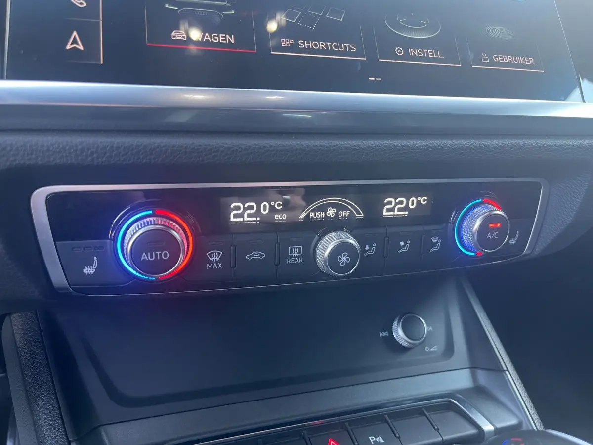 35 TFSI S edition | Met o.a. climate, stoelverwarming, AppleCarPlay/AndroidAuto, navigatie en LED