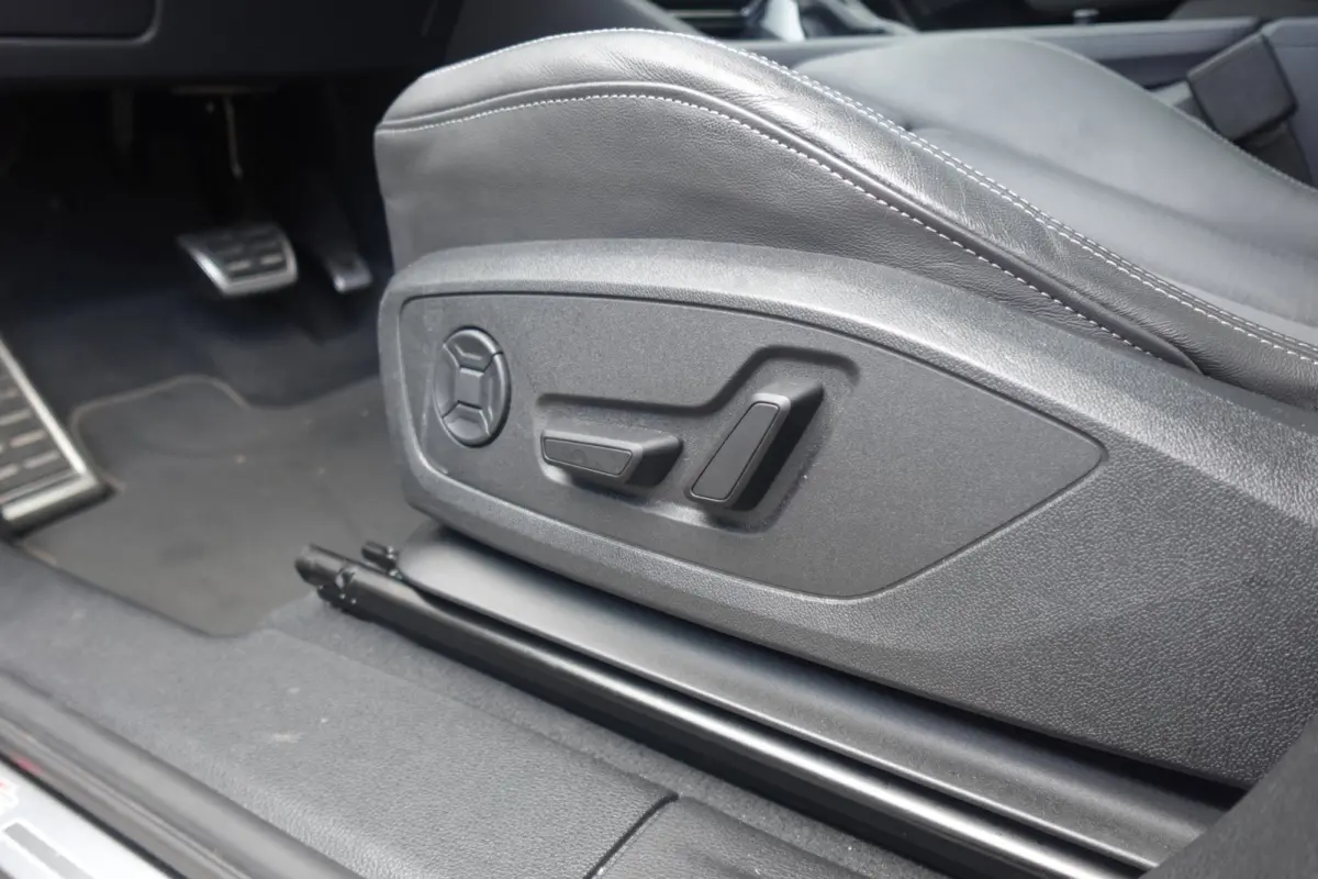 35 TFSI S Edition Competition PANO KEYLESS SFEER VOL'