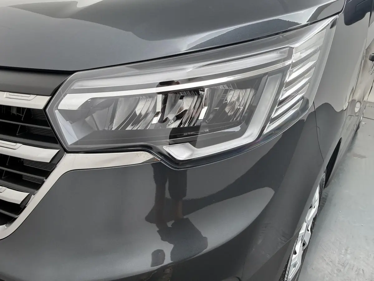 GB L1H1 T29 E-Tech advance | Parkeercamera | Navigatie | Keyless Entry |
