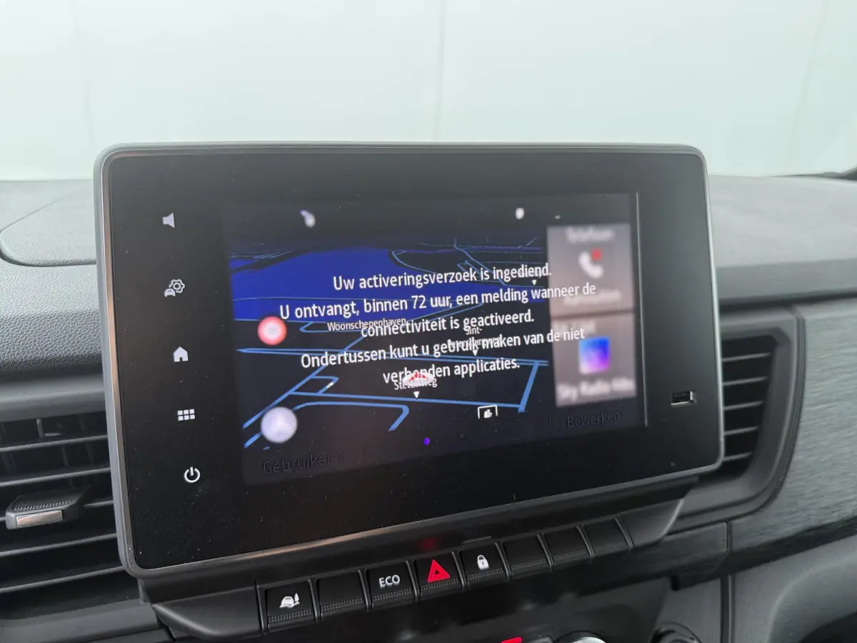 GB L1H1 T29 E-Tech advance | Parkeercamera | Navigatie | Keyless Entry |