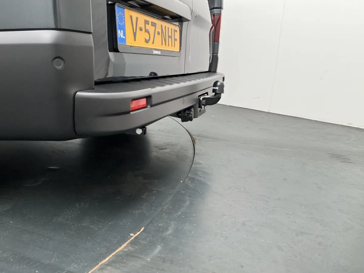 GB L1H1 T29 E-Tech advance | Parkeercamera | Navigatie | Keyless Entry |