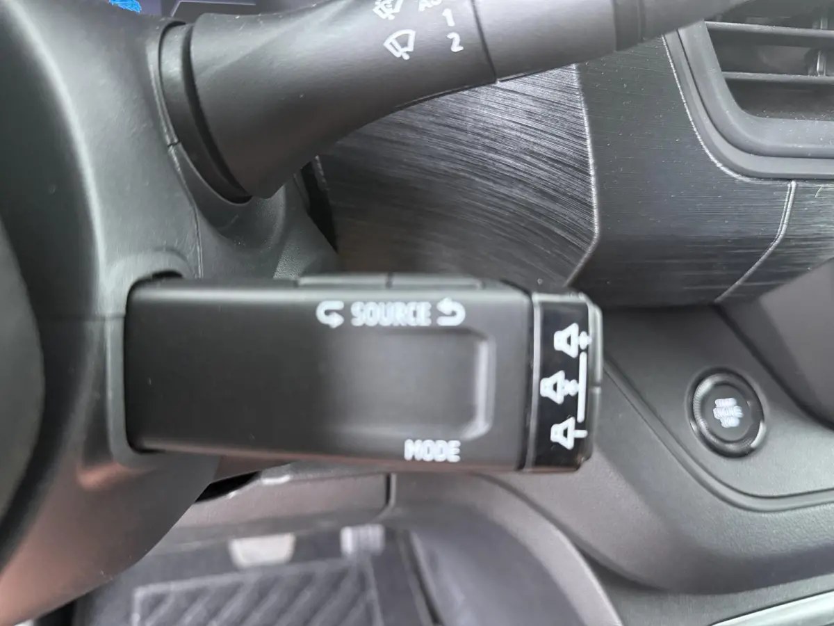 GB L1H1 T29 E-Tech advance | Parkeercamera | Navigatie | Keyless Entry |