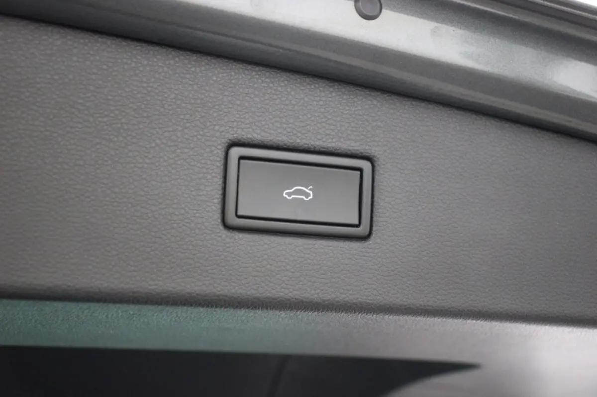 1.5 TSI Comfortline Business - Carplay, Adapt. Cruise, Stoelverw. Trehaak