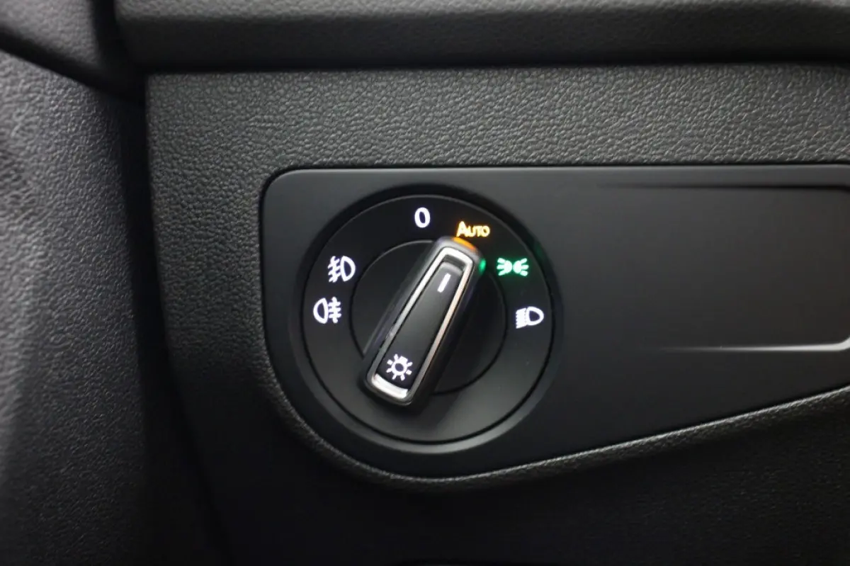 1.5 TSI Comfortline Business - Carplay, Adapt. Cruise, Stoelverw. Trehaak