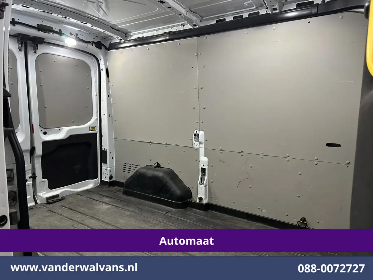 2.0 TDCI 130pk Automaat L2H2 Euro6 Airco | Camera | Navigatie | Apple Carplay | Cruisecontrol Android Auto, Verwarmde voorruit, Parkeersensoren, Bijrijdersbank