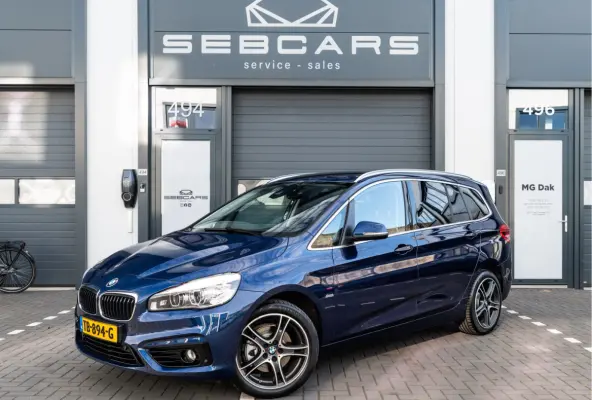 218i 7p. Corporate Lease High Executive / SPORT LINE / NL AUTO / LEDER / HEAD UP / 7 ZITS