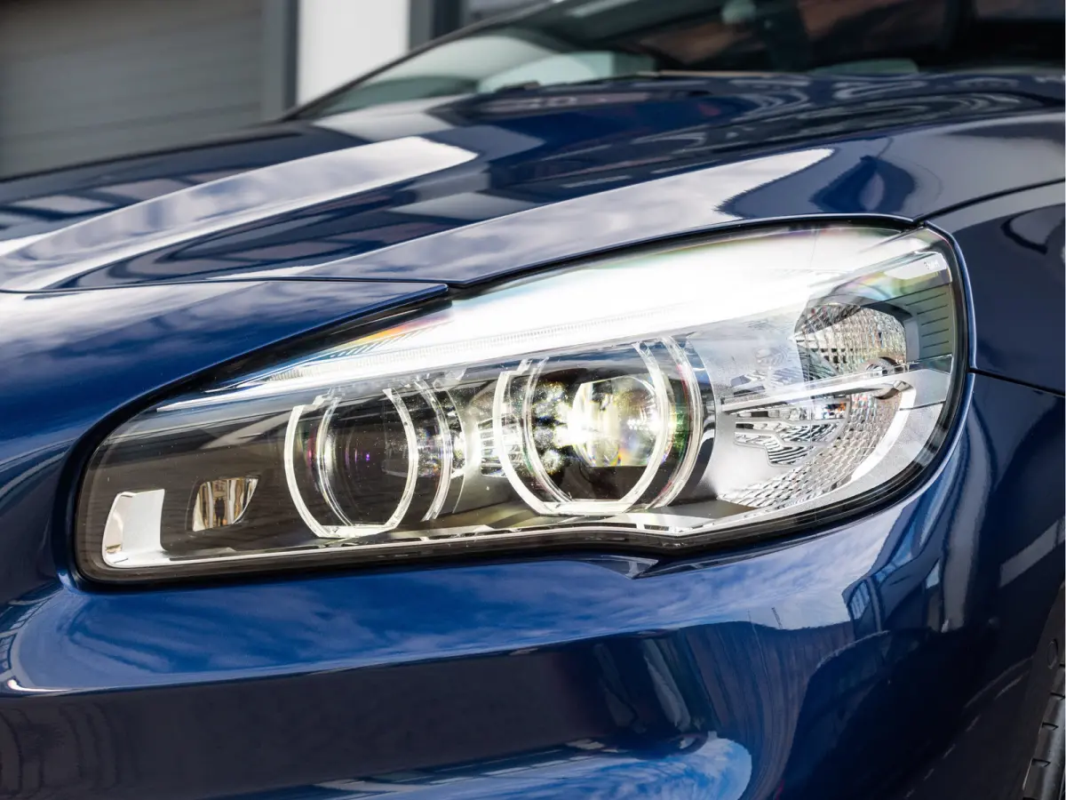 218i 7p. Corporate Lease High Executive / SPORT LINE / NL AUTO / LEDER / HEAD UP / 7 ZITS