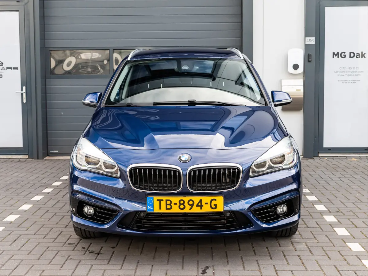 218i 7p. Corporate Lease High Executive / SPORT LINE / NL AUTO / LEDER / HEAD UP / 7 ZITS