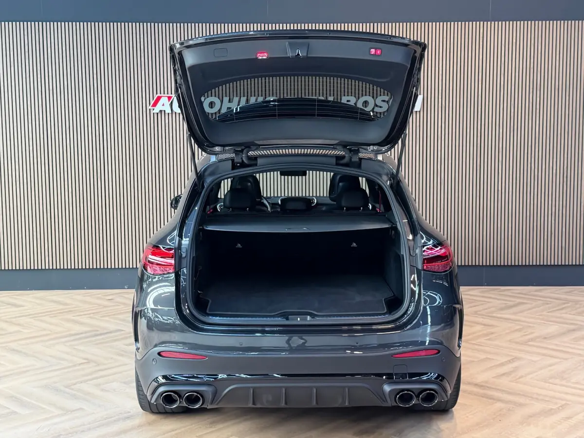400e 4MATIC AMG Line 381PK - Pano