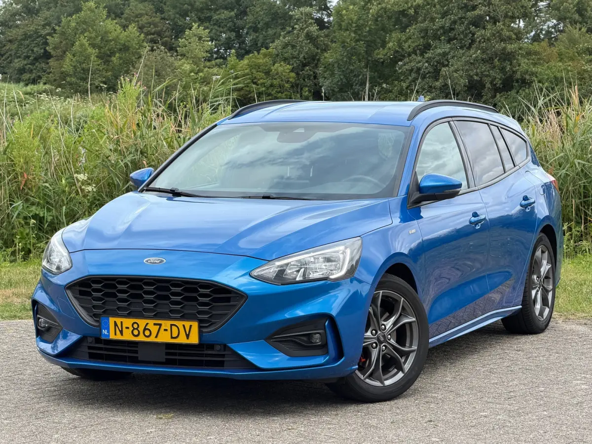 1.0 EcoBoost Hybrid ST Line X - Desert Island Blue - Virtual/Carplay/Camera