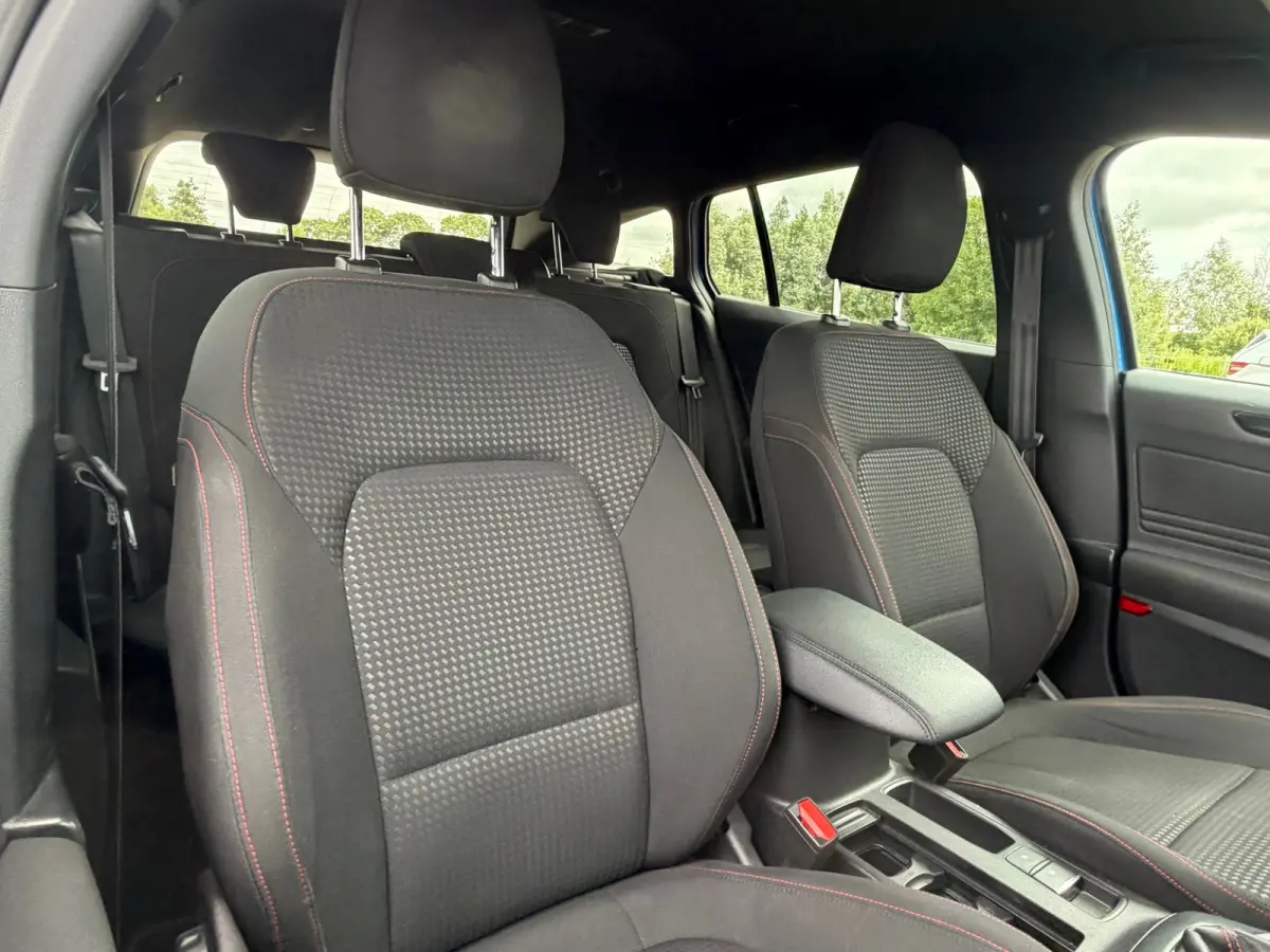 1.0 EcoBoost Hybrid ST Line X - Desert Island Blue - Virtual/Carplay/Camera